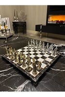 Jeu d'échecs international de luxe en laiton fait main, pliable avec boîte de rangement intégrée, plateau en marbre, cadeau de décoration intérieure pour enfants