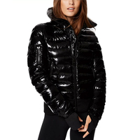 Veste matelassée élégante pour femme, à manches longues, épaisse, chaude, respirante, écologique, en polyester tricoté, avec capuche, pour l'hiver