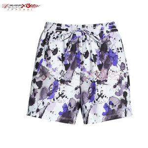 Pantalones cortos de playa para mujer con cintura con cordón y tela ligera para un aspecto relajado de verano Pantalones cortos de playa elegantes para mujer - Product Image 1