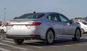 NUEVO TOYOTA CAMRY GRANDE 2025, 5 PLAZAS, 0 KM, 299 HP, 4 CILINDROS, TRANSMISIÓN AUTOMÁTICA - Product Image 4