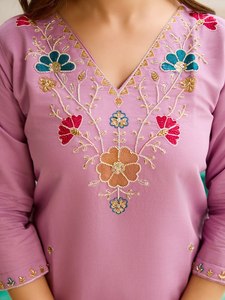LANCEMENT DU NOUVEAU DESIGNER FESTIVE WEAR KURTI PENT AVEC TISSU DUPATTA VISCOSE GADHWAL AVEC PERLES BRODÉES - Product Image 6