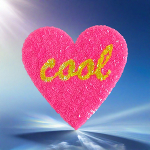 Patch brodé de sequins en forme de cœur rose pour la décoration de vêtements - Product Image 1