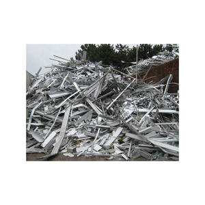 Chatarra de aluminio de alta calidad 6063 Metal Premium para fundición y reutilización industrial - Product Image 3