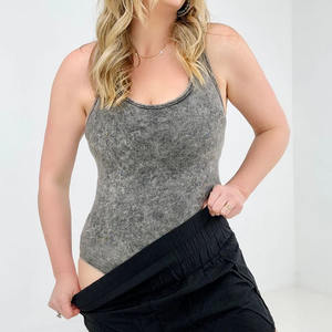 Camiseta sin Mangas de Canalé Básica Ajustada de Alta Calidad para Mujer, Personalizada para Deportes, Yoga y Fitness - Product Image 5