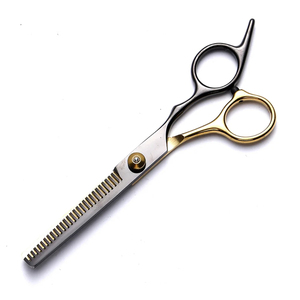 Ciseaux de coiffure professionnels de qualité supérieure, durables, style japonais, construction en acier inoxydable, lame à pointe arrondie, manche moyen - Product Image 2