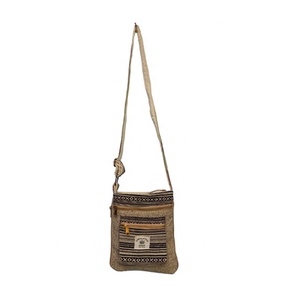 Sacs à bandoulière multi-poches avec sangle réglable pour mariage, fête et événements - Product Image 1