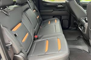 GMC Sierra 1500 AT4 2023 USADO (LHD/RHD) - Product Image 2