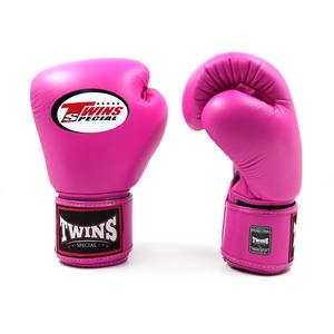 Gants de boxe personnalisés pour sparring jumeaux, gants d'entraînement de Muay Thai, gants de sparring de qualité supérieure en cuir de vachette, logo personnalisé - Product Image 5