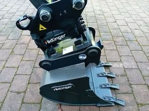 Nuevo Mini Excavador V0L VO 2025 ECR25D con Inclinación Eléctrica, Transmisión Automática y Bajo Consumo de Energía (combinado) )2 -- l/100km - Product Image 5