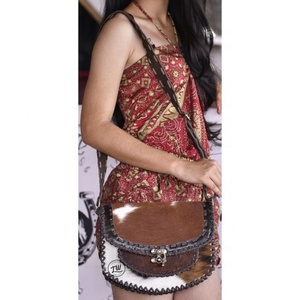 LW กระเป๋าสะพายหนังแท้สำหรับผู้หญิงแฟชั่นอินเทรนด์สำหรับฤดูร้อน - Product Image 3