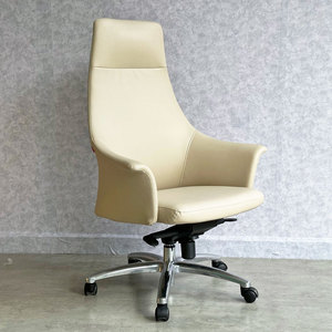 Chaise de bureau pivotante avec appui-tête réglable - Cuir de qualité supérieure - Bureau à domicile/atelier - Product Image 6