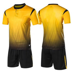 Tendencias Personalizado Fútbol/Fútbol Jersey Conjuntos Equipo Uniforme Desgaste Entrenamiento Venta al por mayor Último Precio Barato Hecho en Pakistán Hombres - Product Image 3