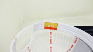 Vente en gros OEM quantité minimale de commande bas forme camionneur chapeaux tissé Patch Logo personnalisé casquette de camionneur hommes femmes voyage respirant casquettes de sport - Product Image 5