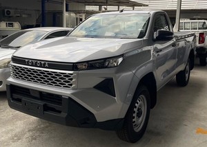 รถกระบะมือสอง Toyota Hilux Legend 50 2.8GD-6 4x4 ออโต้ ดับเบิ้ลแค็บ ปี 2019-2026 ขับเคลื่อนสี่ล้อ เกียร์ออโต้ พวงมาลัยซ้าย/ขวา มีจำหน่าย - Product Image 6