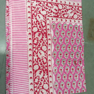 Nappe de table personnalisée, fabricant indien, vente en gros, nappe en coton doux 100% personnalisée, faite à la main, imprimée à la main avec des motifs floraux - Product Image 1