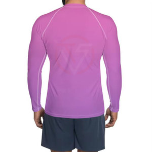 Équipement d'entraînement de combat de bonne qualité, rashguard personnalisé pour hommes à prix raisonnable, rashguard MMA le plus vendu par Toffy Sports - Product Image 2