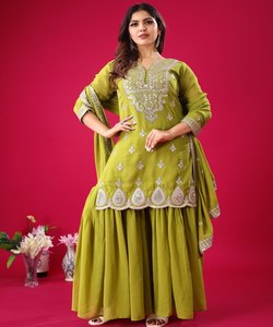 Venta al por mayor indio cosido vestido de novia vestidos Sharara Eid Maria Formal hermoso estilo árabe Boutique Top sharara con dupatta - Product Image 1