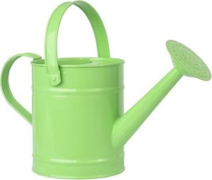 Saupoudrer dans des arrosoirs chics verts pour votre jardin Green Oasis Arrosoirs élégants pour une croissance dynamique - Product Image 1