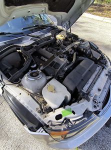 BMW Z3 1.9i Roadster de 1997, Usado, Sin Reserva, 1 Dueño, Kit de Supercargador, Transmisión Manual de 5 Velocidades, Color Plata Ártico Metálico - Product Image 6