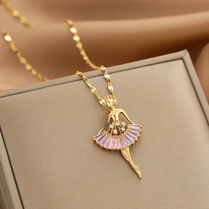 Collares de Acero Inoxidable Dorados Personalizados a la Moda, Joyería de Tendencia con Corazón y <span class=keywords><strong>Flor</strong></span>, Collares de Circonia Cúbica de Color Dorado de 18K para Mujer - Product Image 6