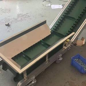 Sistem Konveyor Sabuk Angkat Elevator Miring Konveyor Skirt Digunakan untuk Transportasi Biji-bijian Berbentuk Bubuk - Product Image 2