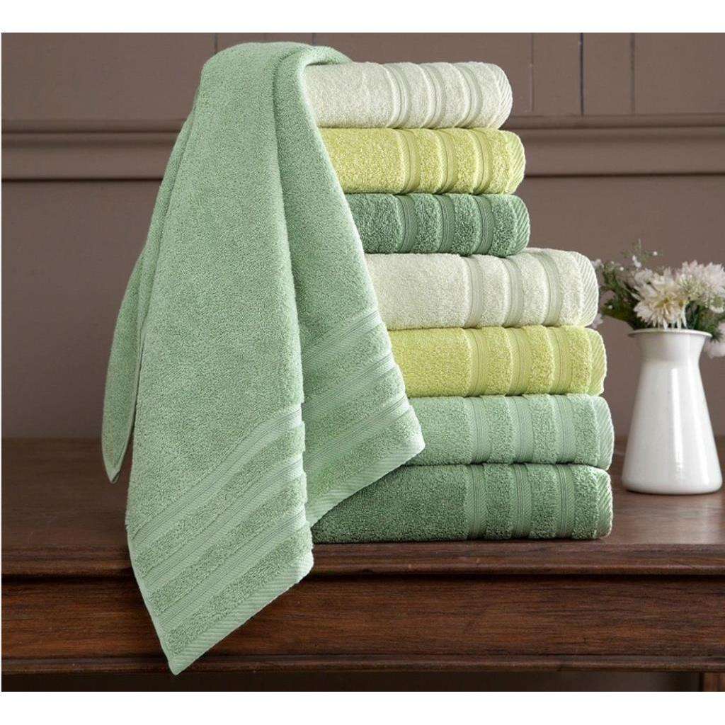 สีเขียว