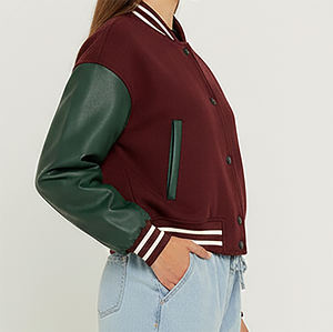 Chaqueta de Béisbol Varsity Personalizada con Mangas de Cuero y Logotipo Bordado en Chenille, Estilo Hip Hop, Moda Urbana - Product Image 5