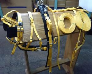 Vente en gros harnais de conduite de cheval PVC souple miniature pour équipement équestre toutes les couleurs - Product Image 5