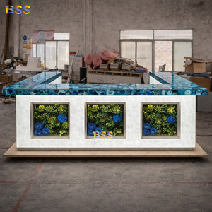 ออกแบบเคาน์เตอร์บาร์ทันสมัย รูปทรงตัวยู ทำจากหินออนิกซ์โปร่งแสง สำหรับร้านอาหาร บ้านริมสระน้ำ เคาน์เตอร์บาร์ทำจากหินอาเกต - Product Image 1