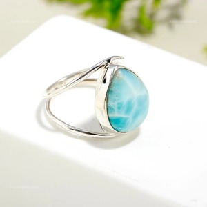 Anillo de Plata de Ley 925 con Larimar Azul Pera Natural ~ Joyería de Compromiso Cristiana Vintage ~ Regalo Hecho a Mano para Mujer - Product Image 4