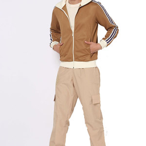 Vente en gros de vestes en satin Vente en gros de vestes en satin uni pour hommes OEM Veste en satin de rue décontractée pour hommes - Product Image 4