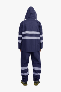 Impermeable Ligero de Alta Calidad, Cortavientos, Tipo Poncho con Tiras Reflectantes, Ajuste Cómodo y Capucha Plegable - Product Image 3