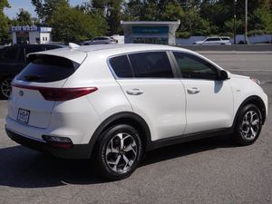 2022 Kia Sportage LX AWD พร้อมล้ออัลลอยด์เบาะหนังแพ็คเกจกีฬาระบบนำทางเริ่มต้นด้วยรีโมทซันรูฟ - Product Image 2