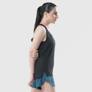 เสื้อกล้าม Breeze Fit Premium สำหรับผู้หญิง ผ้าถักระบายอากาศดี คอแบบผูก  โลโก้สั่งทำได้ ลาย Tie Dye  แบบสั้น  ไซส์เดียวใส่ได้ทุกขนาดตั้งแต่ XS - Product Image 4