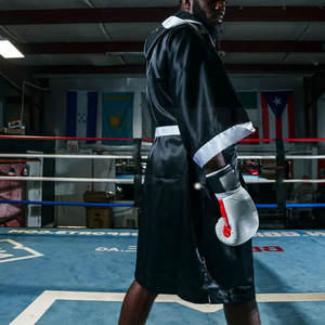 Robe de boxe à bas prix de qualité supérieure/robe de boxe de conception personnalisée de vente chaude/robe de boxe avec capuche 2025 - Product Image 5