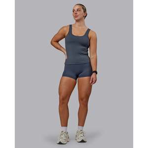 Camiseta sin mangas con sujetador incorporado para mujer - Turbulence - Product Image 1