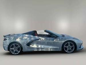 Chevrolet Corvette Stingray 2LT Convertible RWD 2021 Económico con Volante a la Izquierda/Derecha - Product Image 4