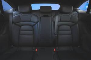 2022 P T Y C a N G T S AWD Wagon Doble Tracción, Batería de Litio de 110 kWh+, Neumáticos R18, Asientos de Cuero, Techo Panorámico - Product Image 3