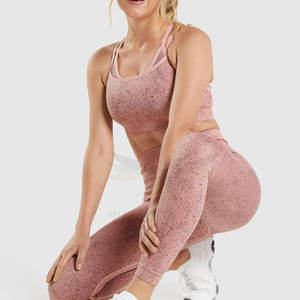 Pantalones de Yoga de piernas rectas para mujer de alta moda tela de punto transpirable venta al por mayor en línea hecho en Pakistán - Product Image 4