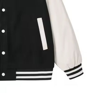 แจ็คเก็ตวาร์ซิตี้แบบยูนิเซ็กซ์ สไตล์ฮิปฮอป สำหรับฤดูหนาว ผ้าแคนวาส ตกแต่งด้วยลายปะติดด้านหน้า พร้อมออกแบบลายของคุณเอง - Product Image 5