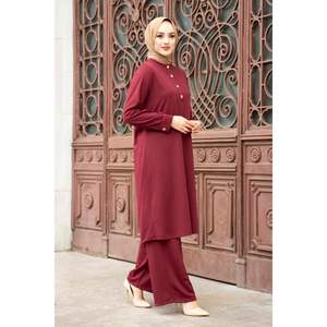 Pijama de mujer cómoda de 2 piezas rojo clarete con detalle de botón frontal - Product Image 3