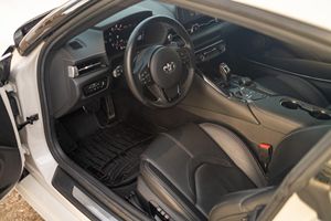 Supra 3.0 Premium 2022 d'occasion, conduite à gauche, 50 001 à 75 000 miles, norme Euro IV, 5 places - Product Image 3