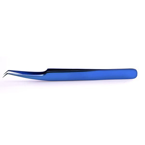 Pince à cils en acier inoxydable à prise en fibre diamantée à 45 et 90 degrés avec logo personnalisé - Product Image 3