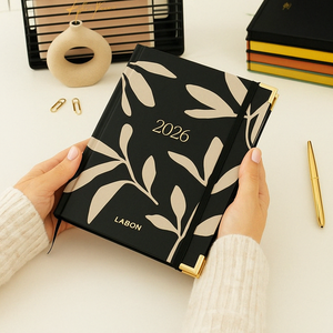 LABON 2026 A5 Dagplanner met PU Lederen Kaft, Hardcover Notebook, Gepersonaliseerde Agenda Organizer met Gouden Metalen Hoeken - Product Image 5