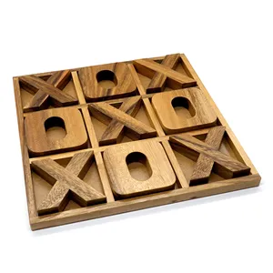Juego Tic-Tac-Toe de madera con tablero metálico para niño de Target World - Product Image 3