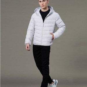 Vente en gros de manteau bouffant à capuche de haute qualité pour hommes Offre Spéciale veste super épaisse veste bouffante à logo personnalisé pour l'extérieur - Product Image 3