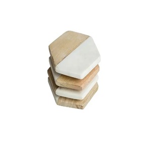 Sous-verres et assiettes en marbre et bois faits à la main, sous-verres ronds pour tasses à thé, style moderne, design tendance, vaisselle de maison - Product Image 1