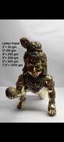 Statue artisanale en laiton moulé de petit Krishna, Makhan Gopal, Ladoo Gopal avec veau, décoration religieuse pour la maison et le temple