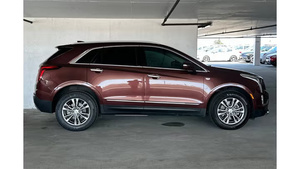 Cadillac XT5 Premium Luxury FWD 2022 d'occasion en excellent état - Product Image 2