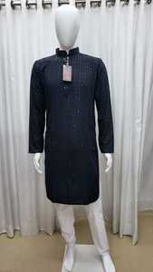 Séquence ethnique Chikankari Kurta & Pyjama Set Homme, Designer Kurta Pyjama pour Mehndi, Kurta Pyjama pour Mariage - Product Image 2